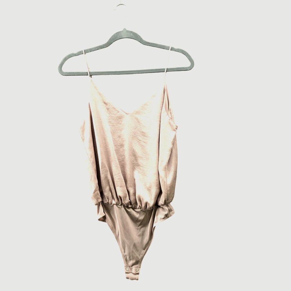 Express Satin Cami‎ Bodysuit Womens S Pale Pink V-Neck Adjustable Strap